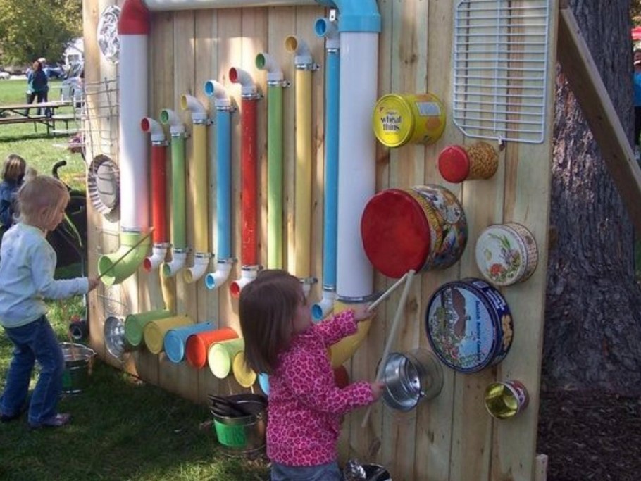 Украсить площадку в садике