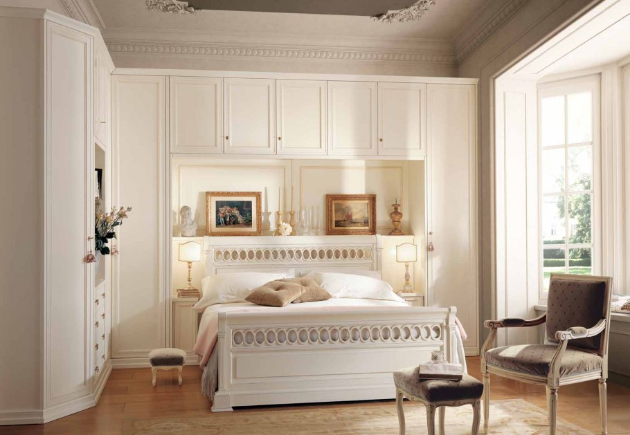 Бежевая спальня