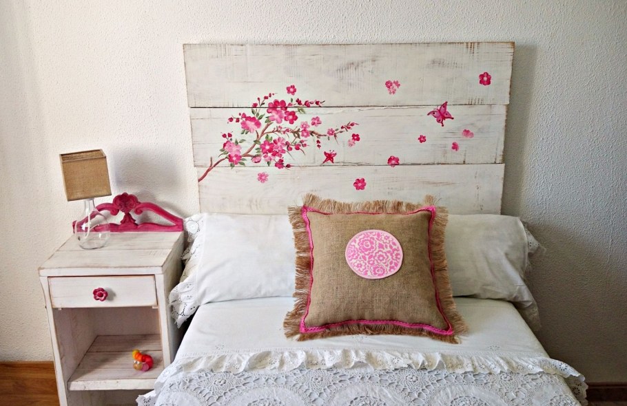 Украшение на стену