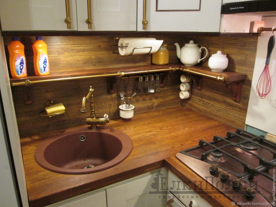 Полку под раковину в ванной