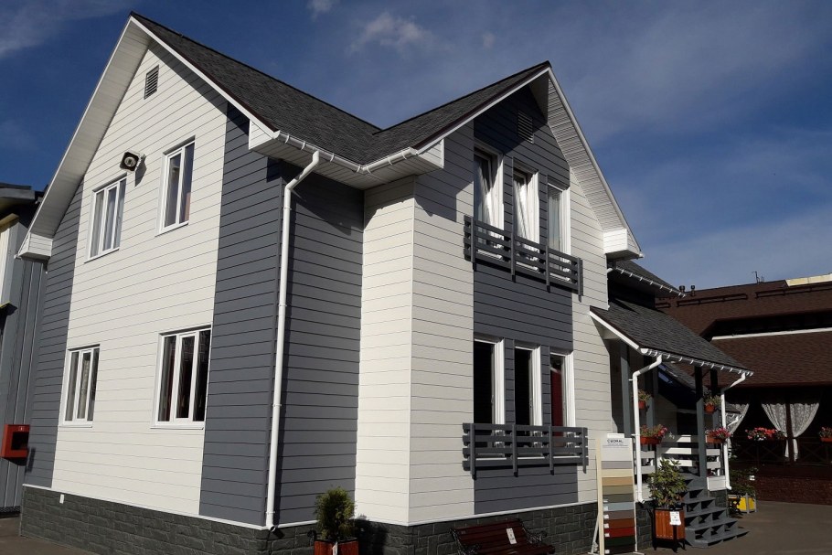 Реечная отделка фасада