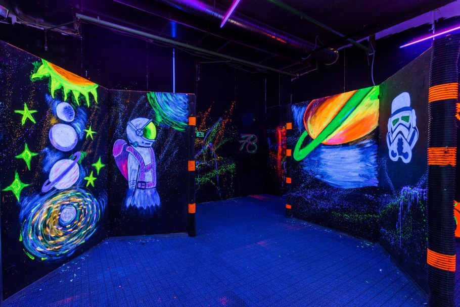 Красный проспект 218/2 лазертаг