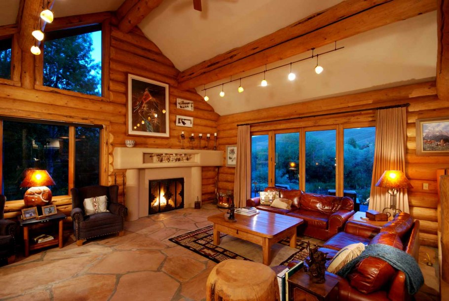 Камин в деревянном доме