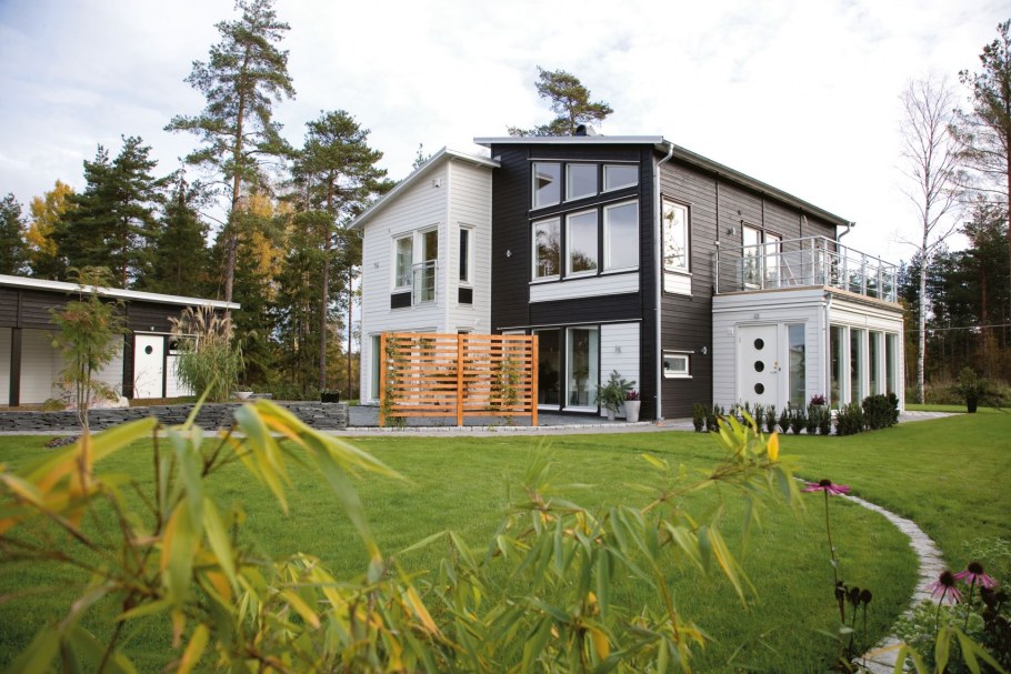 Дом в скандинавском стиле двухэтажный