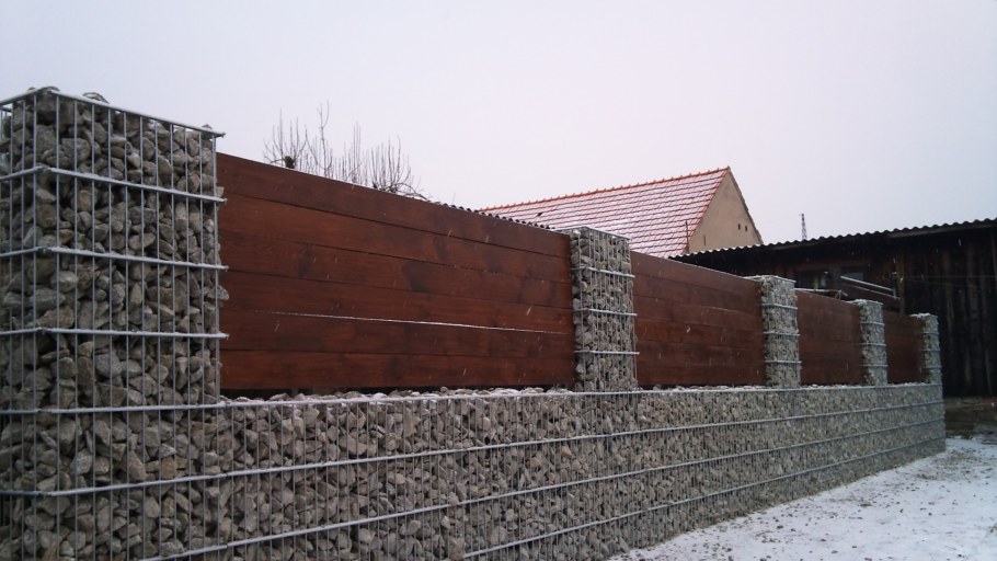 Столбы габионы для забора