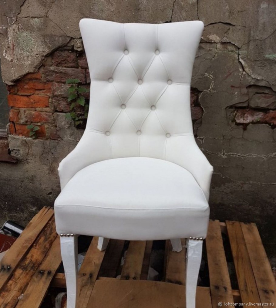 Стул Луиджи с каретной стяжкой