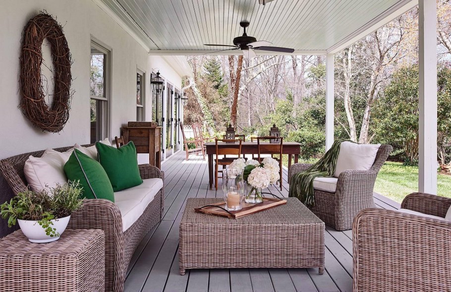 Интерьер дачной веранды