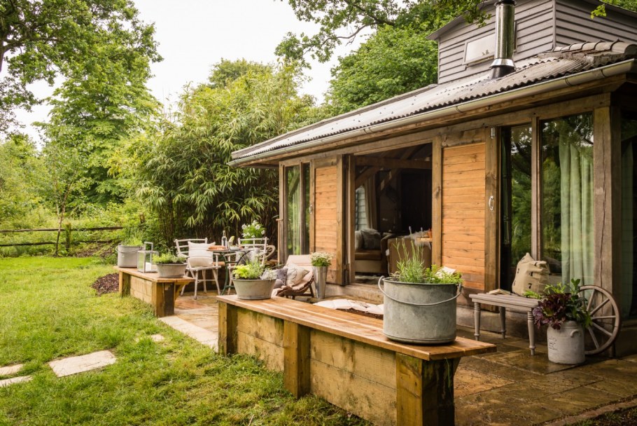 Уютный дом с верандой