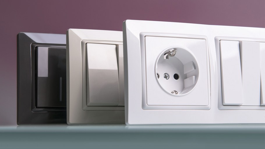 Розетки в интерьере