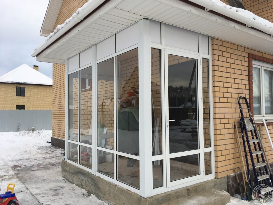 Веранда закрытая пристроенная