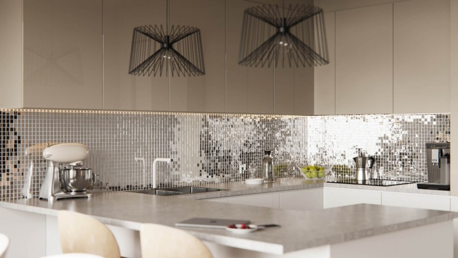 Кухонный гарнитур с зеркальным фартуком