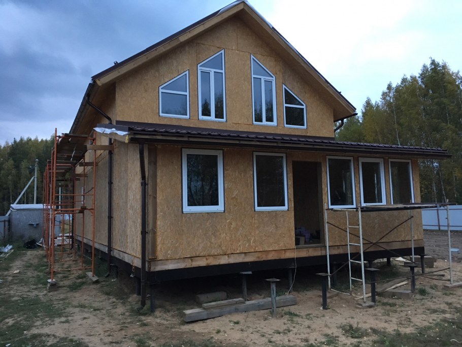 Дом на склоне СИП