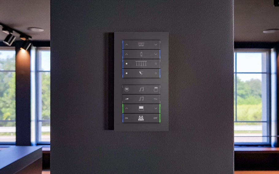Термостат KNX ekinex