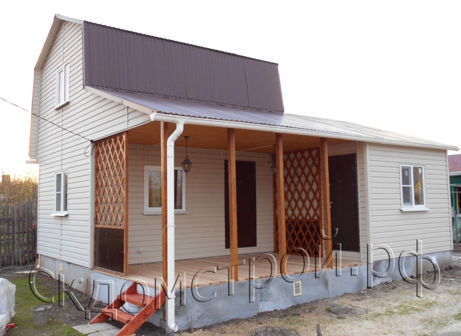 Пристройка кухни к дачному домику