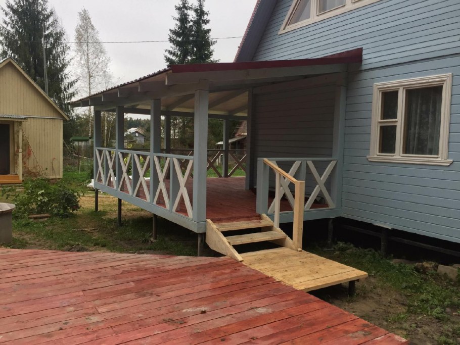 Терраса на сваях