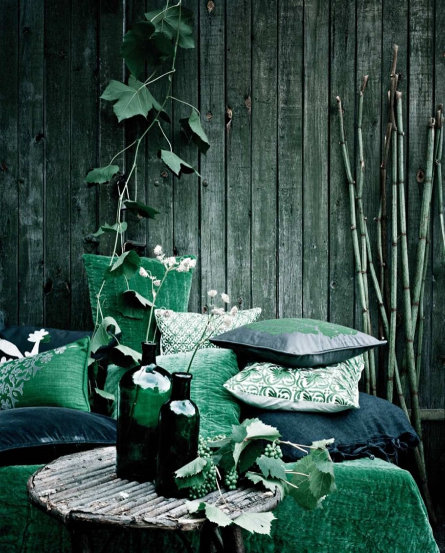 Зеленые предметы интерьера