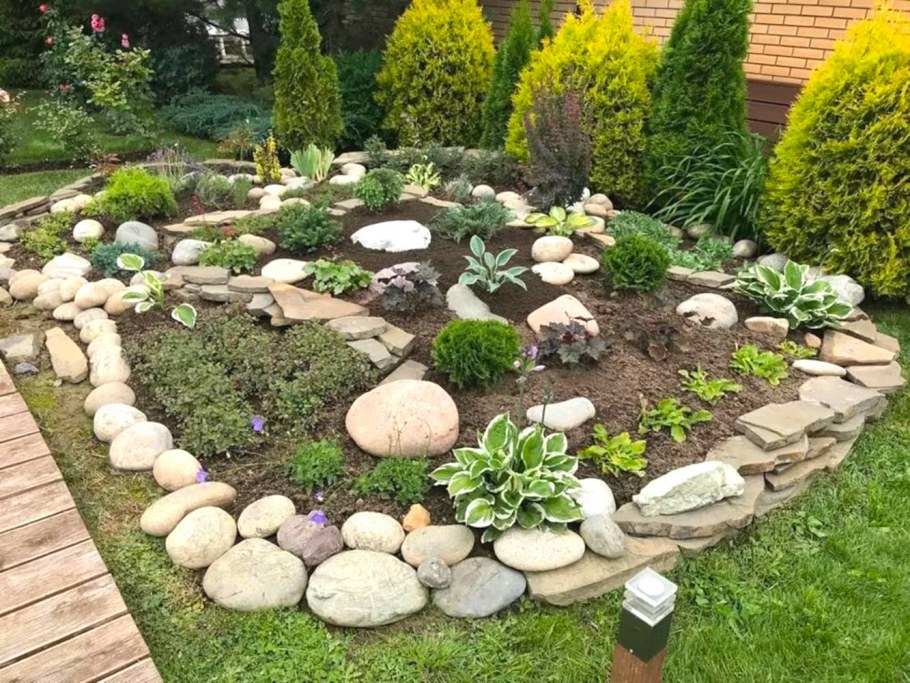 Рокарий с альпийской горкой