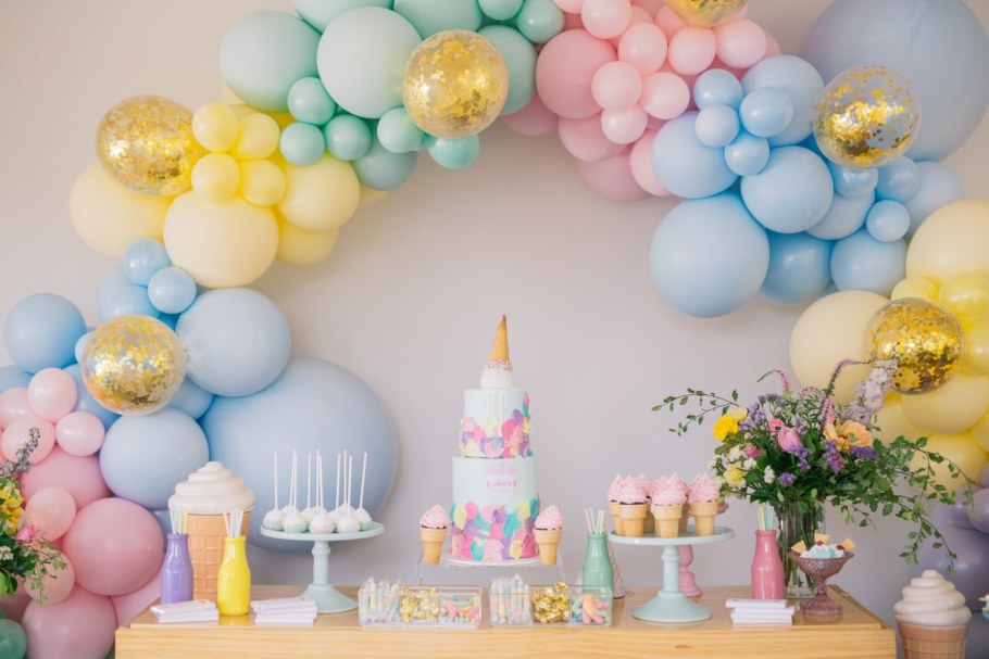 Украшение на день рождения девочки