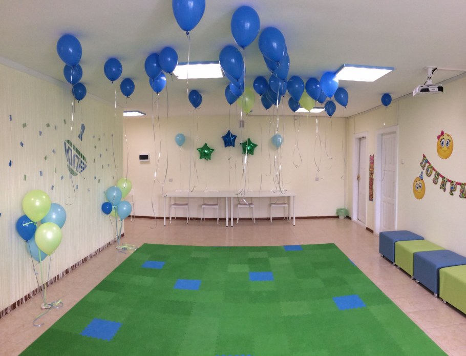 Детский день рождения в игровой комнате