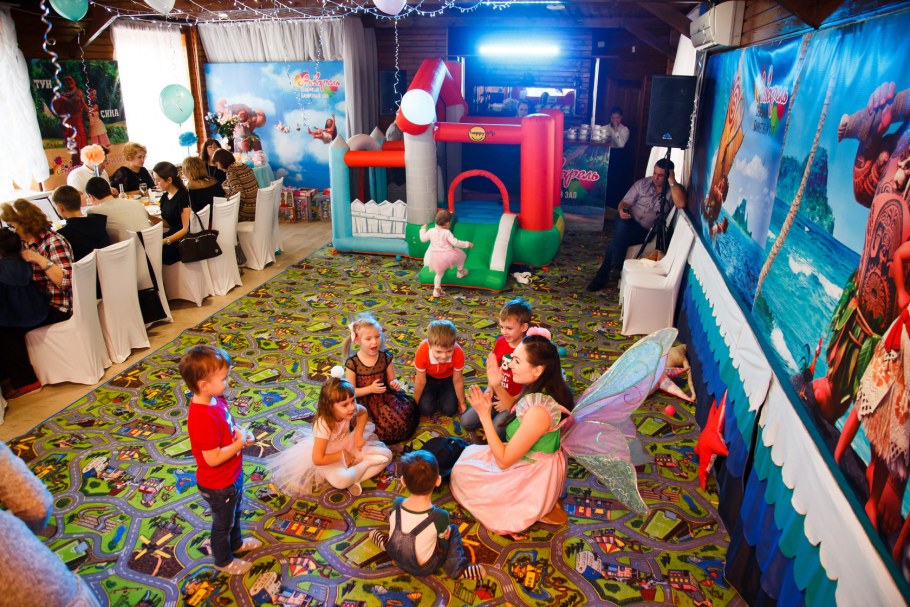 Праздничные комнаты для детей