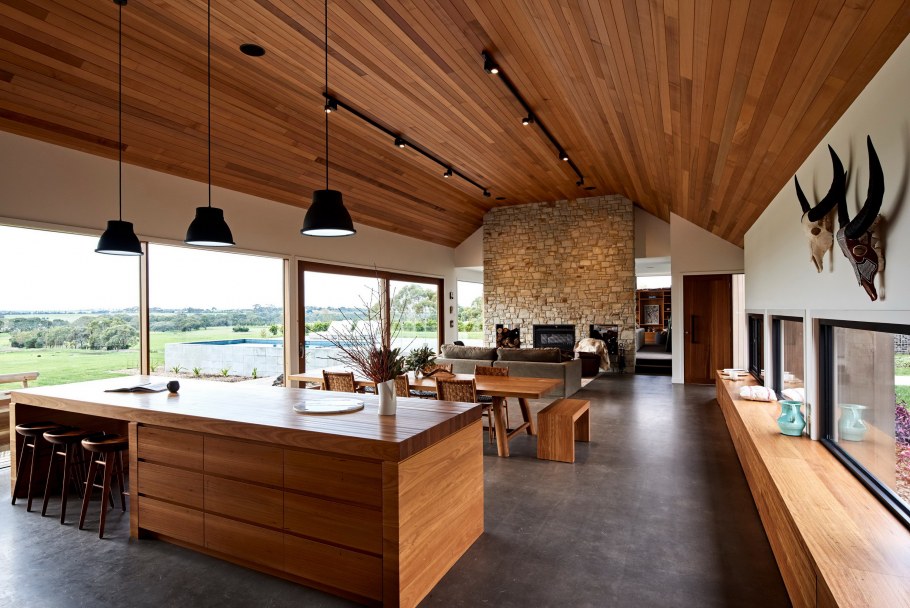 Интерьер дома в стиле ранчо