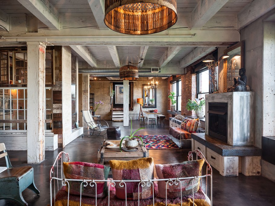 Интерьер загородного дома в стиле Эклектика