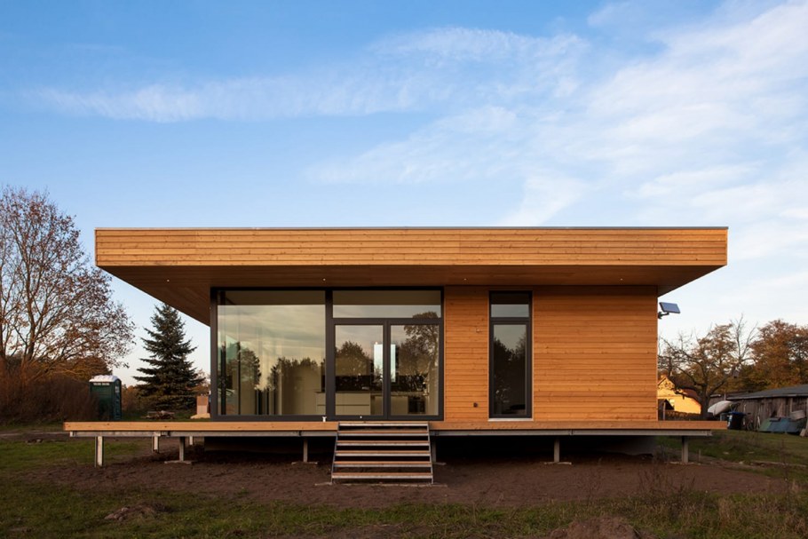 Одноэтажный дом с прямой крышей