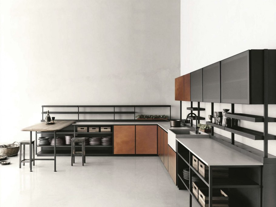 Кухонный гарнитур из металлического профиля