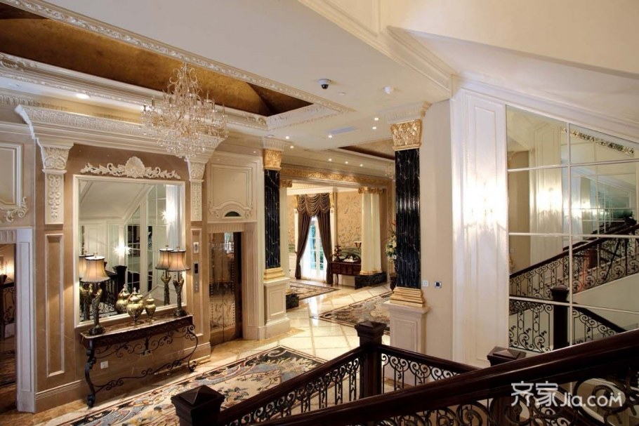 Интерьер коттеджа в классическом стиле