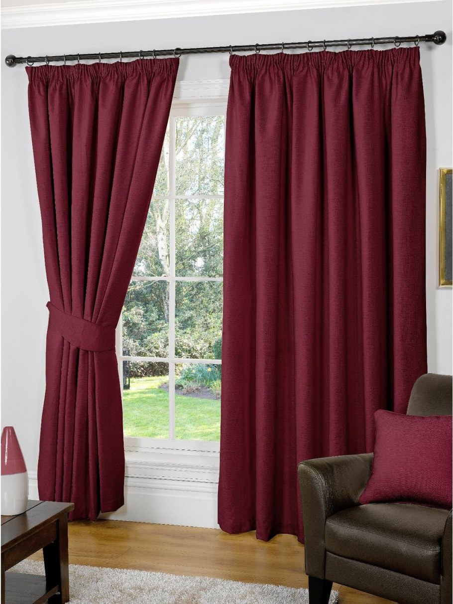 Коричневые шторы