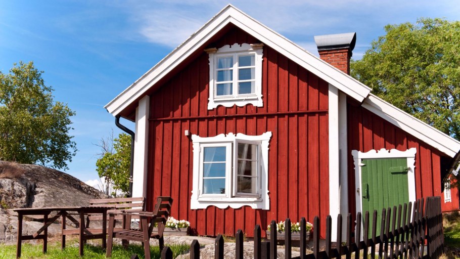 Скандинавские цветные домики