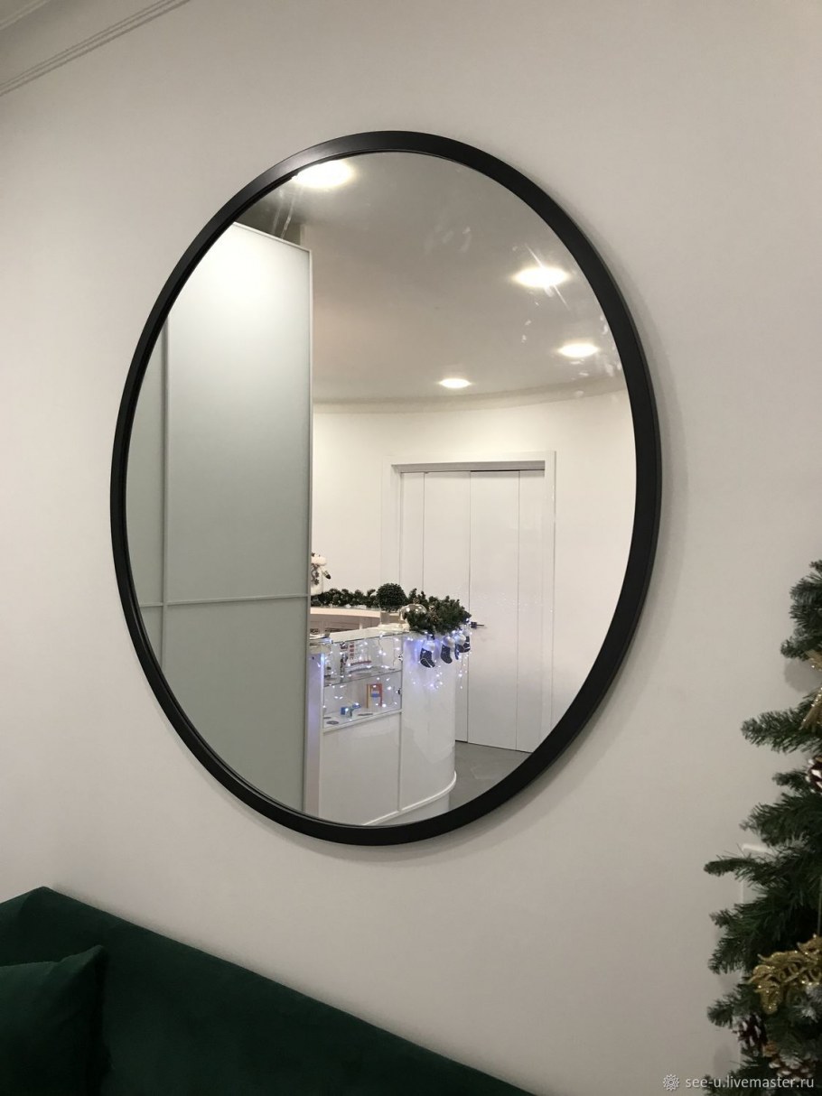 Панно из круглых зеркал