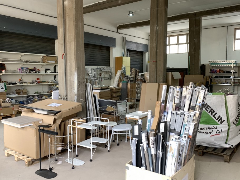 Обои флизелиновые Леруа в интерьере