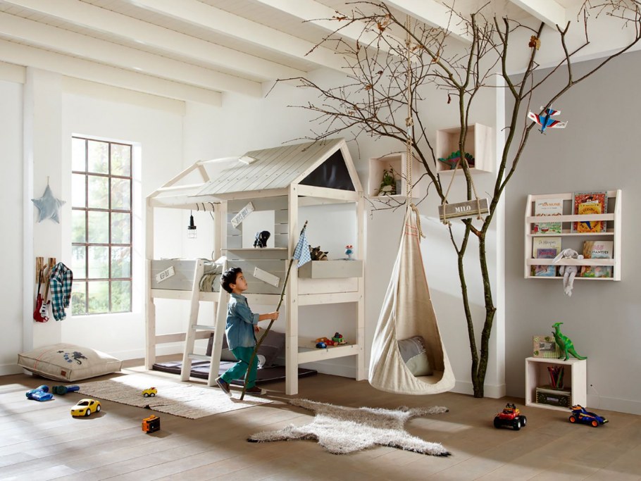 Необычная детская комната