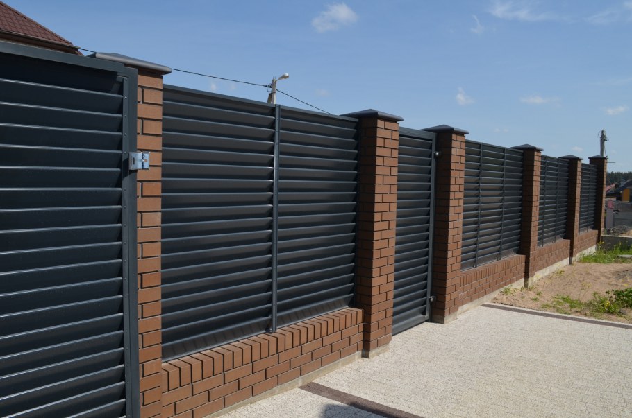 Забор жалюзи RAL 7016