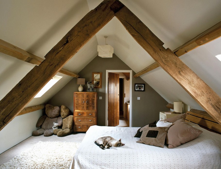 Спальня на мансарде