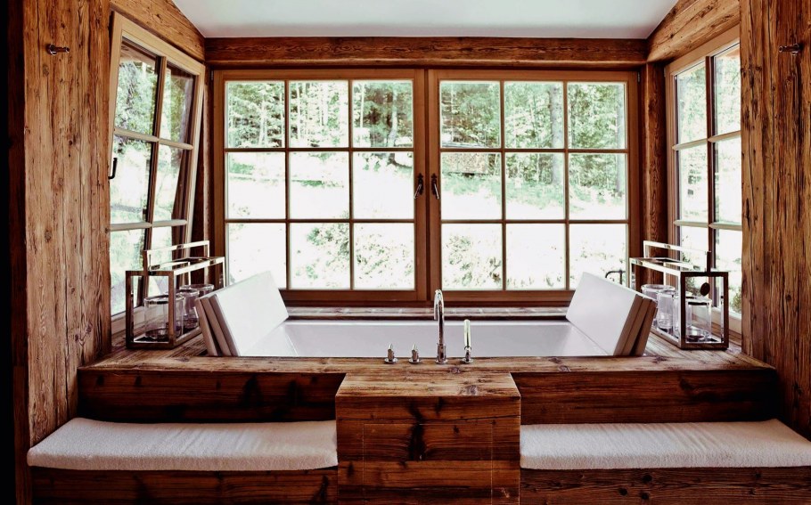 Пластиковые окна в стиле Шале