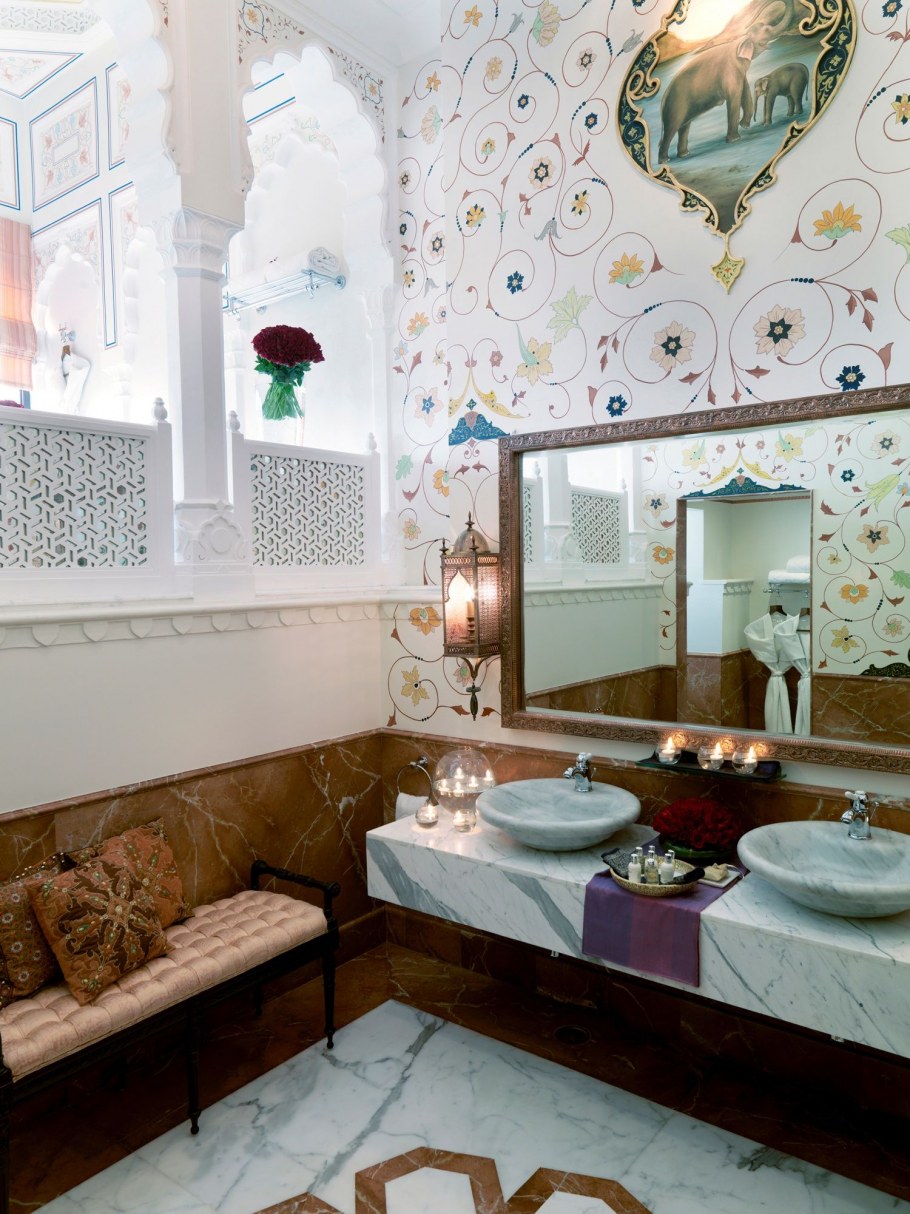 Ванная комната в индийском стиле