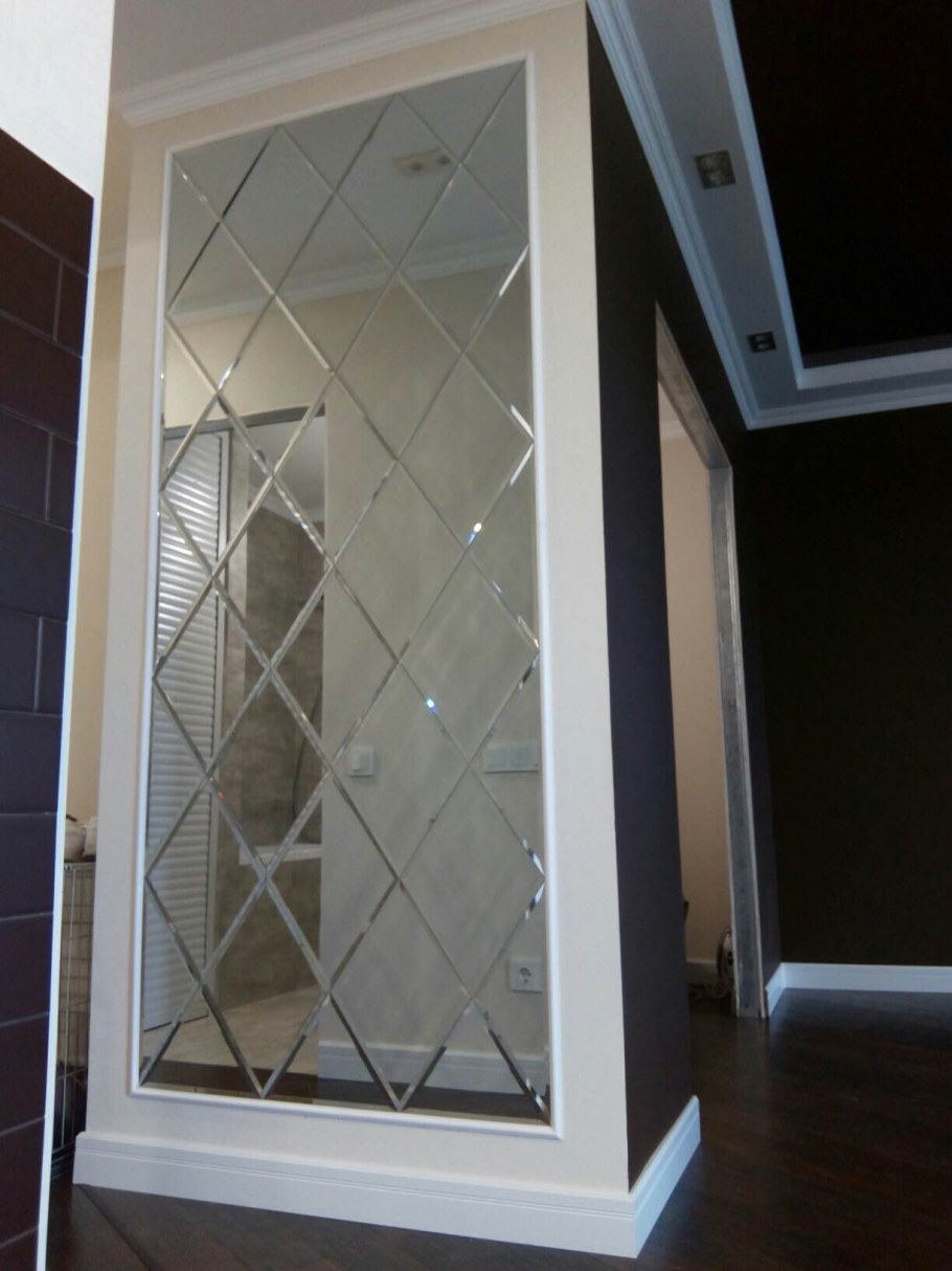 Зеркальная плитка с фацетом