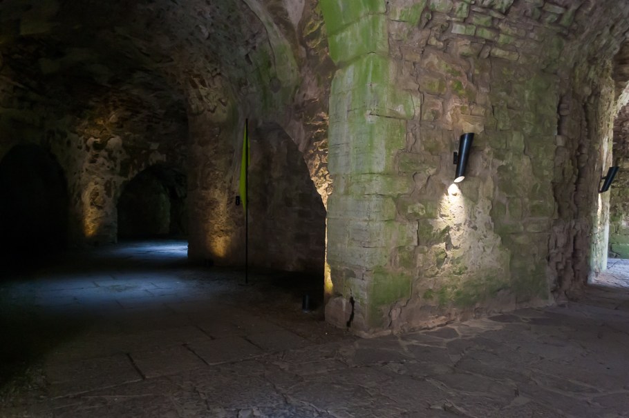 Замок Бастинды интерьер Готика