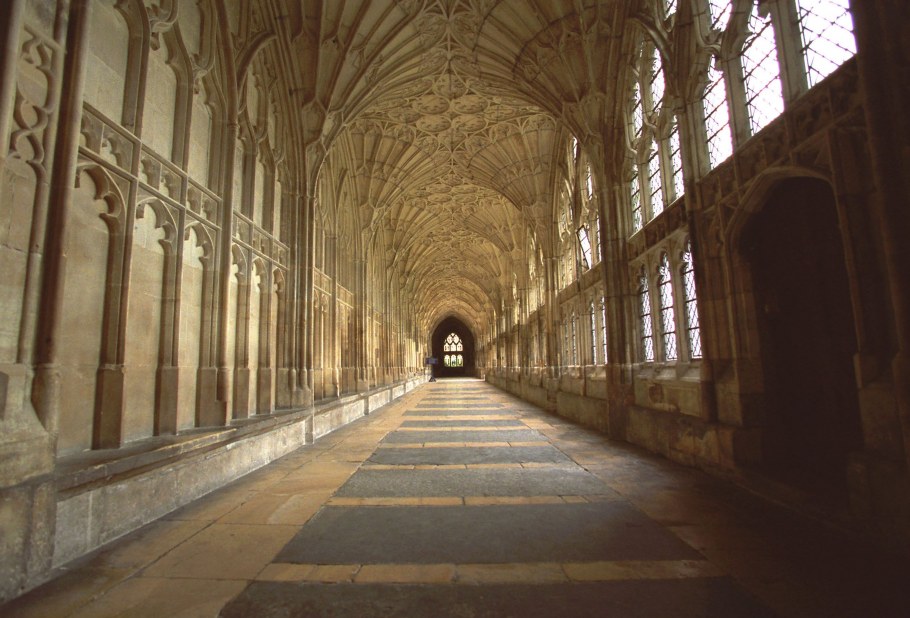 Замок внутри