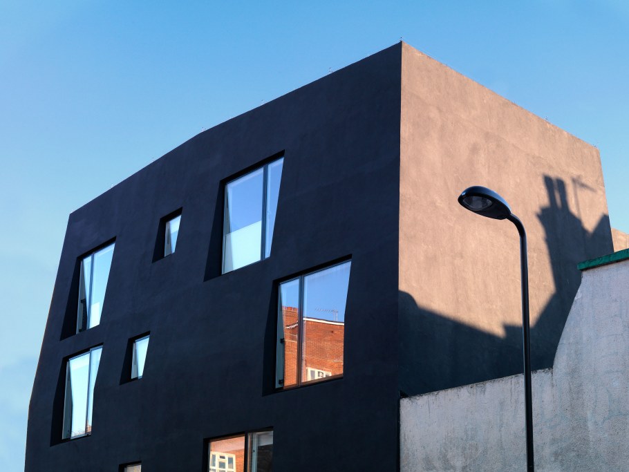 Modern detached House