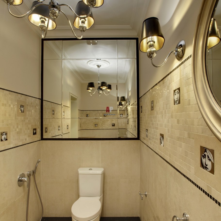 Туалетная комната с раковиной