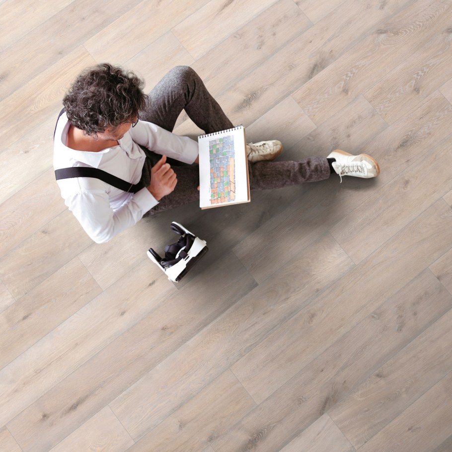 Rocko ламинат цветное дерево