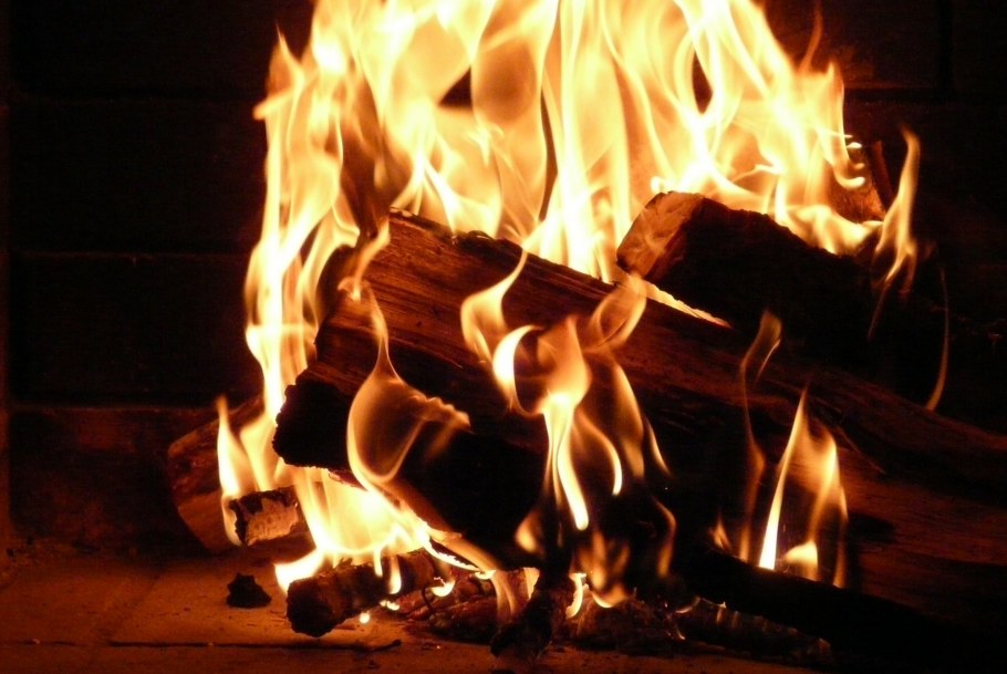 Не горящий камин