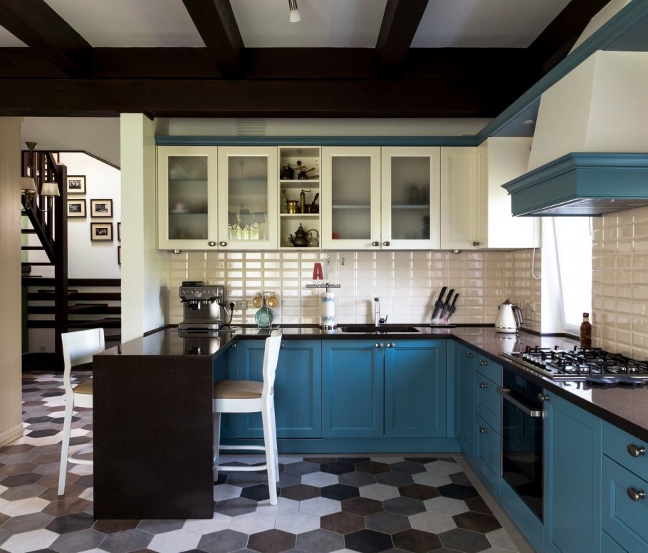 Интерьер кухни частного дома