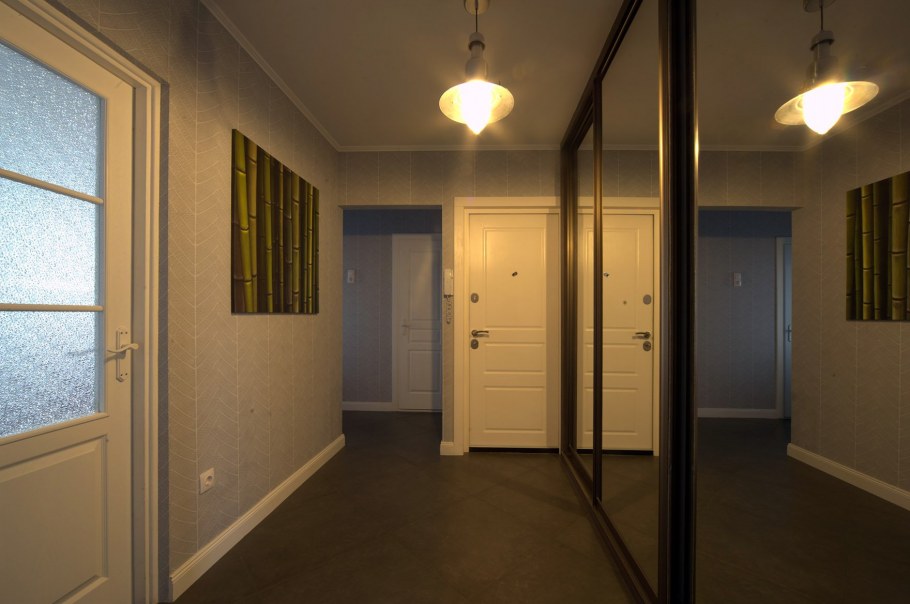 Фон коридора квартиры