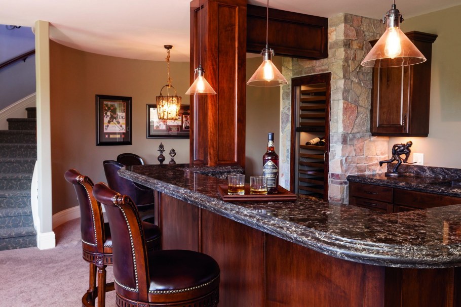 Дизайнерская барная стойка