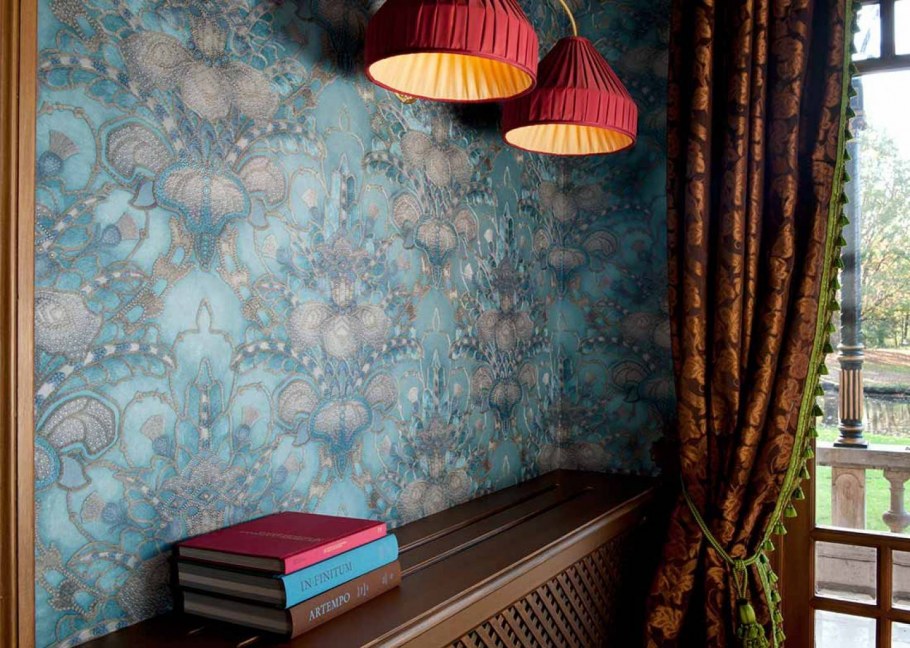 Панели в интерьере гостиной