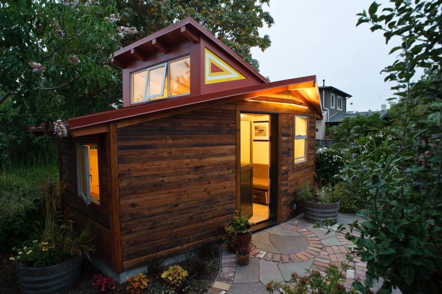 Бытовка Тини Хаус